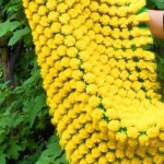 diy-baby-pom-pom-blanket-1