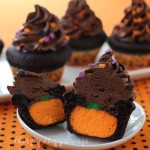 The ultimate chocolate cupcake stuffed with a CHEESECAKE pumpkin