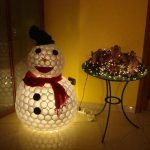 diy-snowman-using-plastic-cups-3