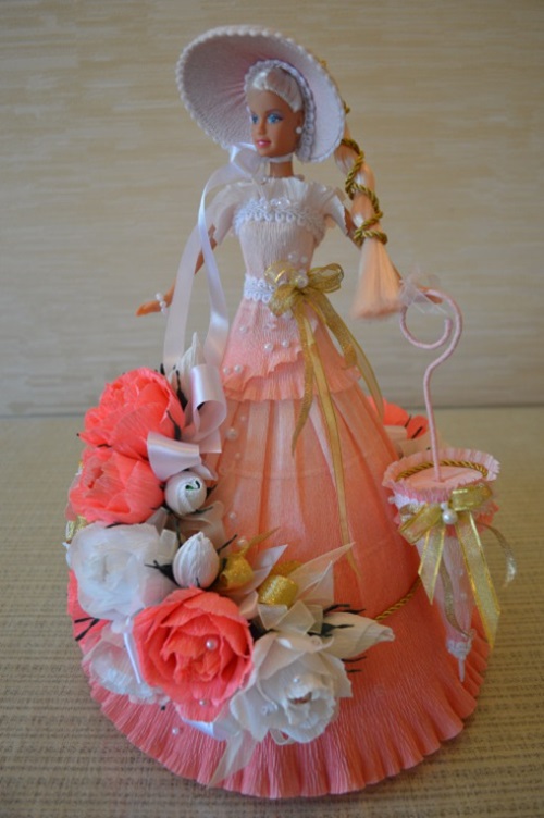 DIY Barbie Chocolate Bouquet dress-07