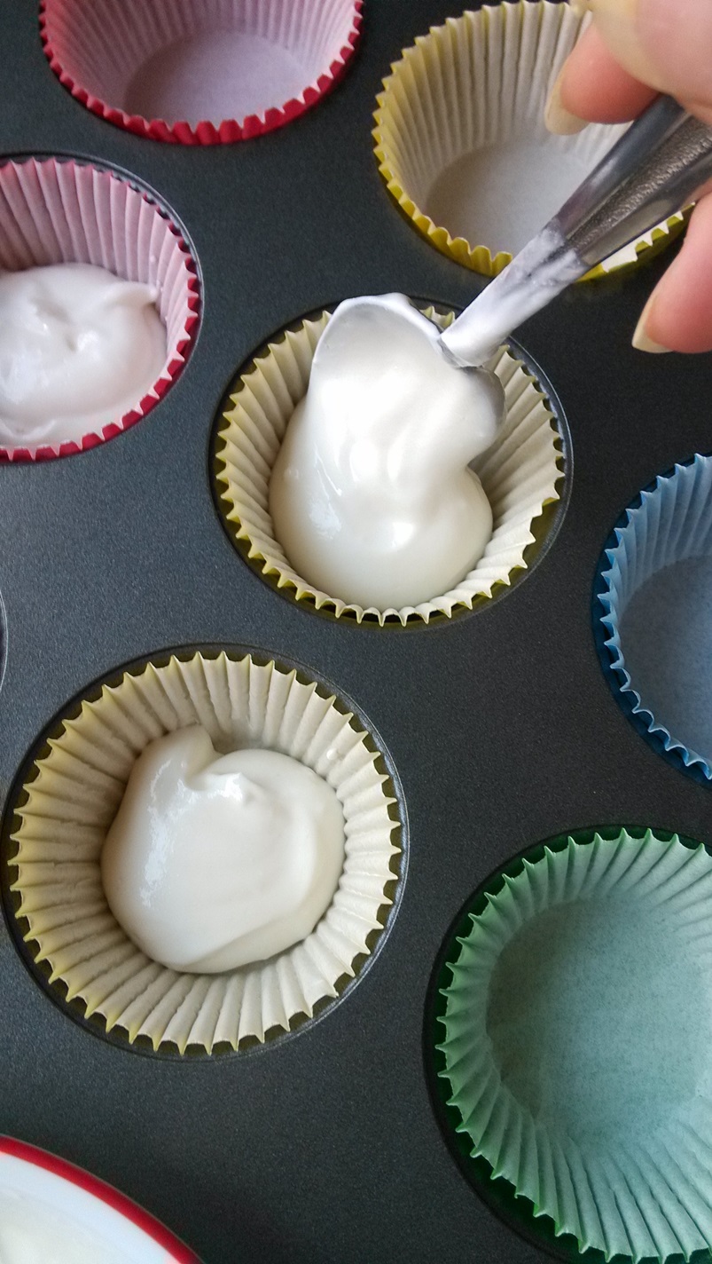 DIY Frozen Fruit Honey Yogurt Bites