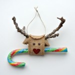 Creative hands DIY Reindeer made from Burlap Ribbon-2