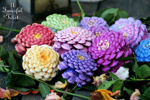 How to Make Gorgeous Zinnia Flowers from Pine Cones