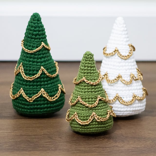 Twinkle Trees Free Crochet Pattern