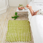 Finger Knitting Projects -Woven Finger Knit Rug