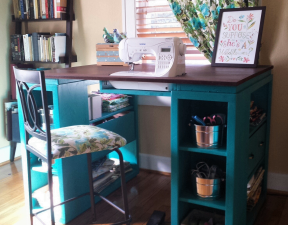 DIY perfect sewing table