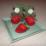 Pjusken’s Strawberry Booties