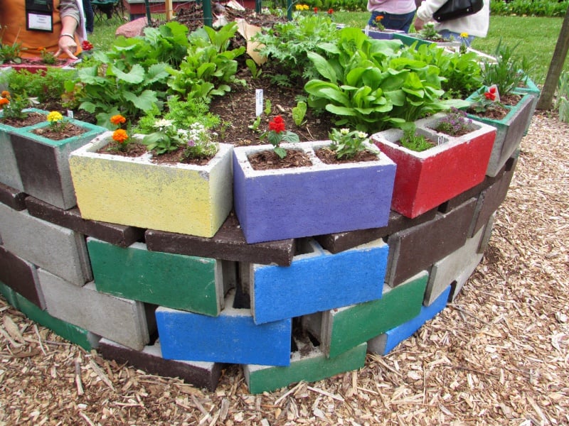 How to Build A Raised Bed Garden Out Of Cinder Blocks