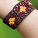 Crochet Pretty Bracelets with Patterns