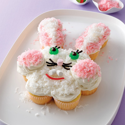Pull-apart Easter Bunny Cupcake #Easter #Bunny #Cake
