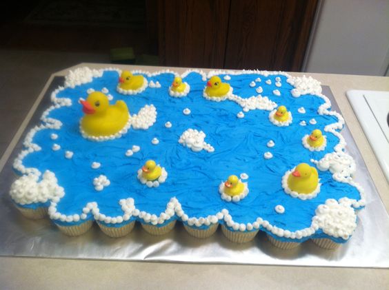 Rubber ducks cupcake cake