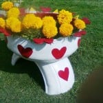 DIY Red Heart  Tire Planter Garden Decoration Idea