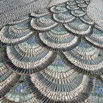 1 Cool Pebble Pathway Ideas for Your Garden –Peacock