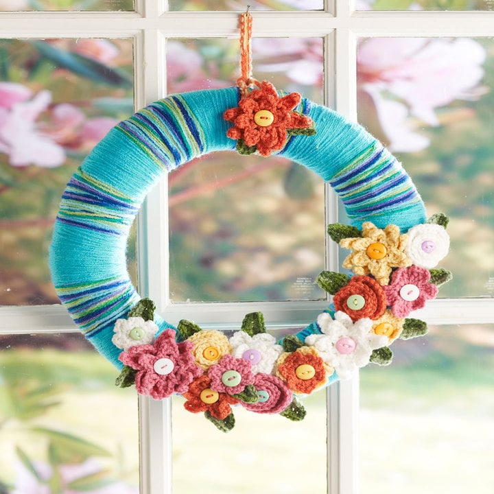 Crochet April Flowers Wreath with Free Pattern