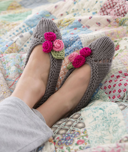 Knitting Slippers for Her with Free Pattern