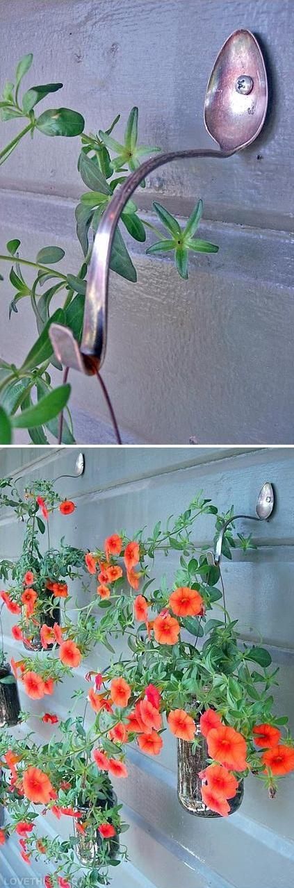 Cool DIY Ideas To Decorate Your Garden Fence