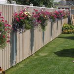 Cool DIY Ideas To Decorate Your Garden Fence