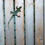 Cool DIY Ideas To Decorate Your Garden Fence