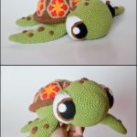 Crochet Squirt sea turtle from Finding Nemo Pattern