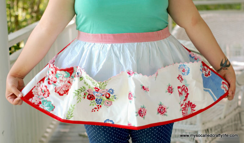 DIY Upcycled Vintage Tablecloth Apron