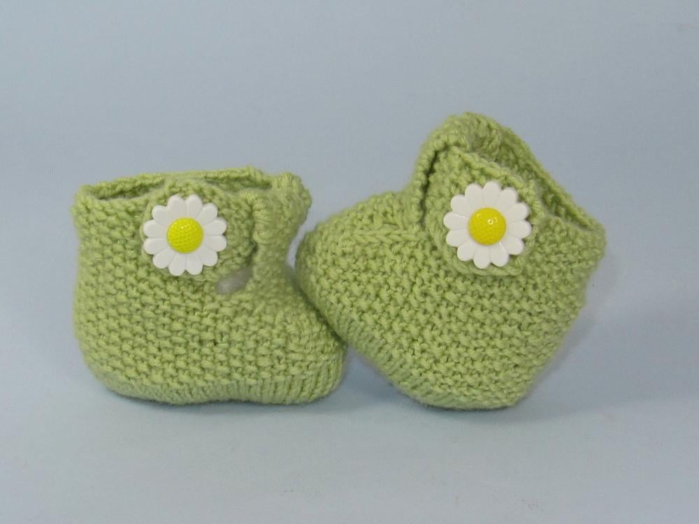 Knitted Baby T Bar Daisy Boots with Pattern
