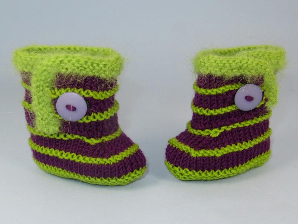 Knitted Baby Fur Trim Stripe Booties with pattern
