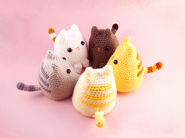 Crochet Adorable Dumpling Kitty with Free Pattern (Video)