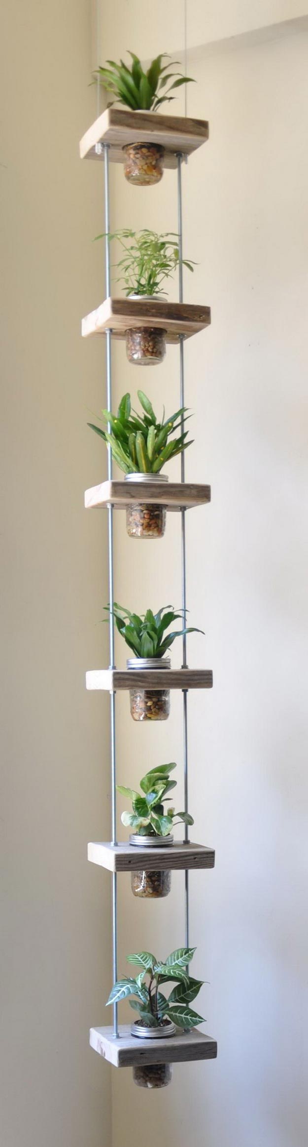 18 Indoor Herb Garden Ideas---Mason Jar Vertical Herb Garden