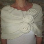 Knitting Summer Rose Capelet with Tutorial