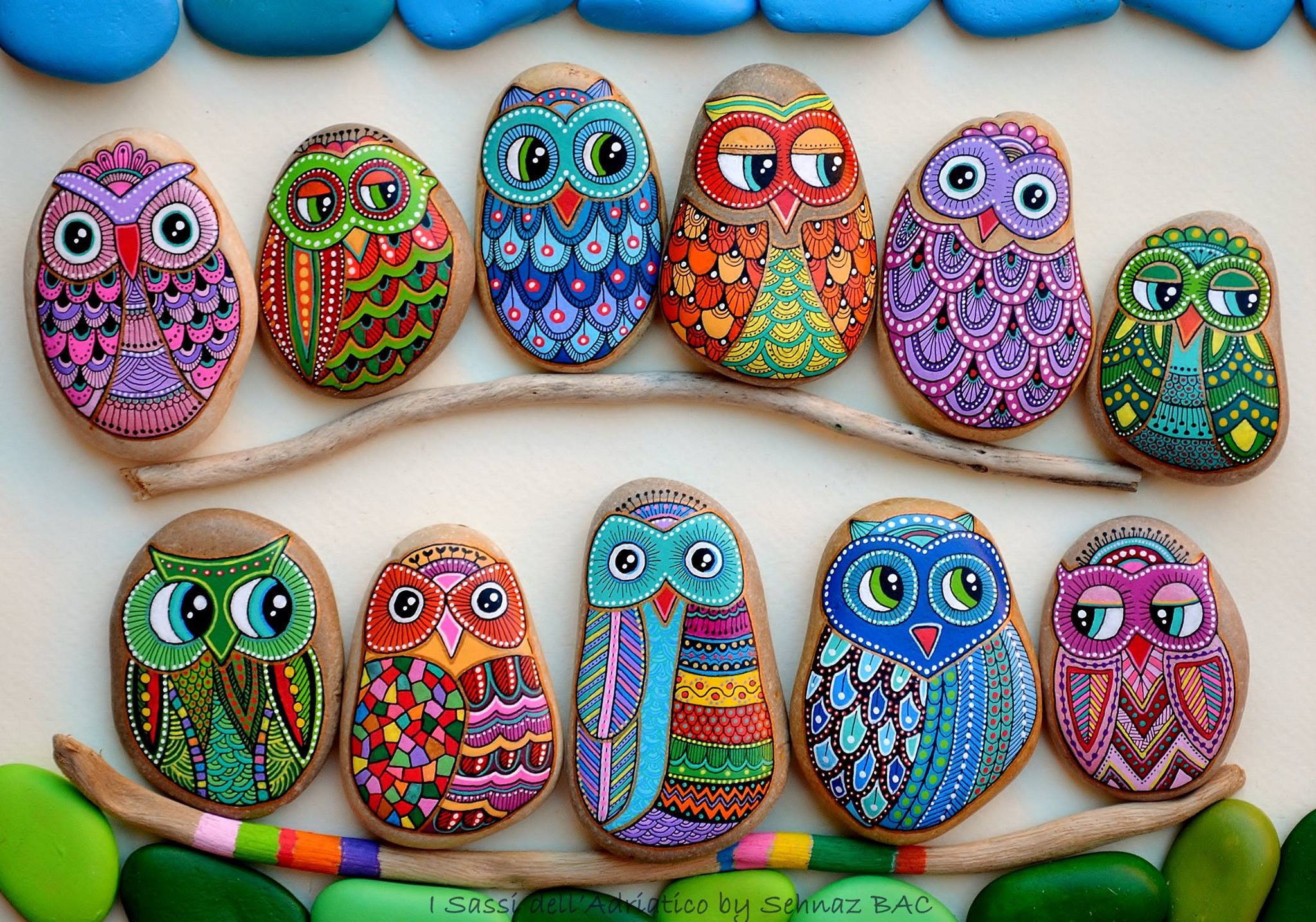 Stone art- happy owls