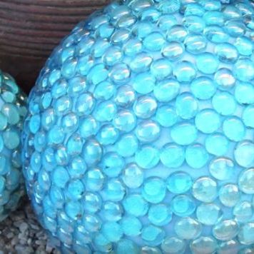 DIY Faux Gazing Ball Garden Decor