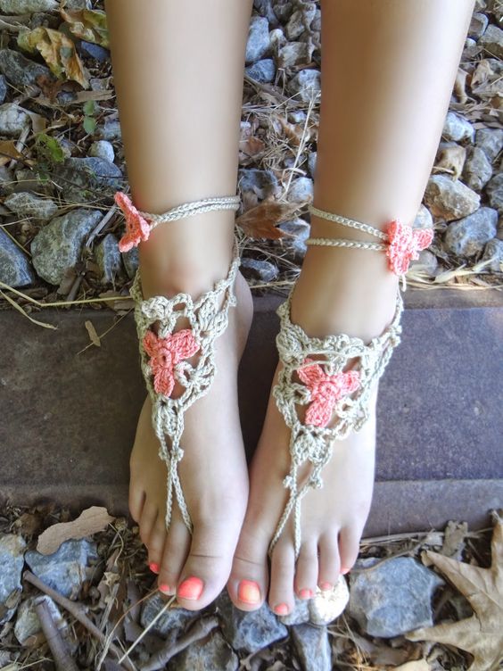 Crocheted Flower Barefoot Sandals pattern