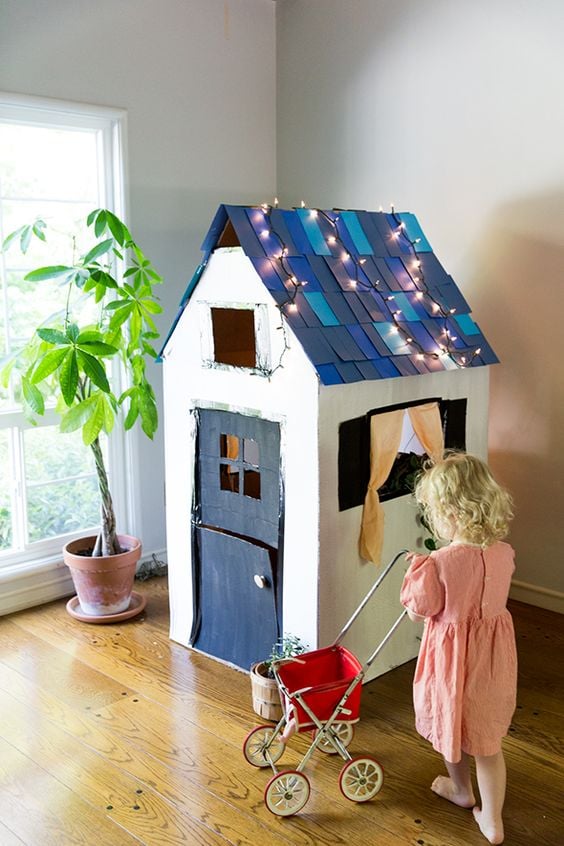30+ Fun Ways To Repurpose Cardboard For Kids---DIY Cardboard Playhouse From a Box 
