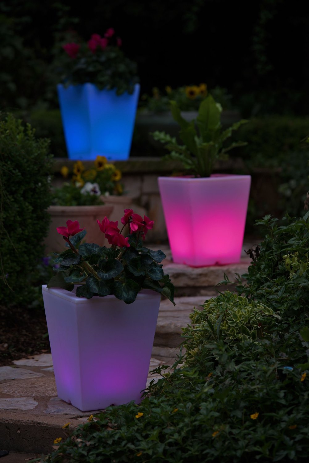 30+ Cool DIY Outdoor Lighting Ideas To Brighten Up Your Summer - Page 3
