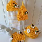 Honey Bee Kitchen Set Crochet Pattern