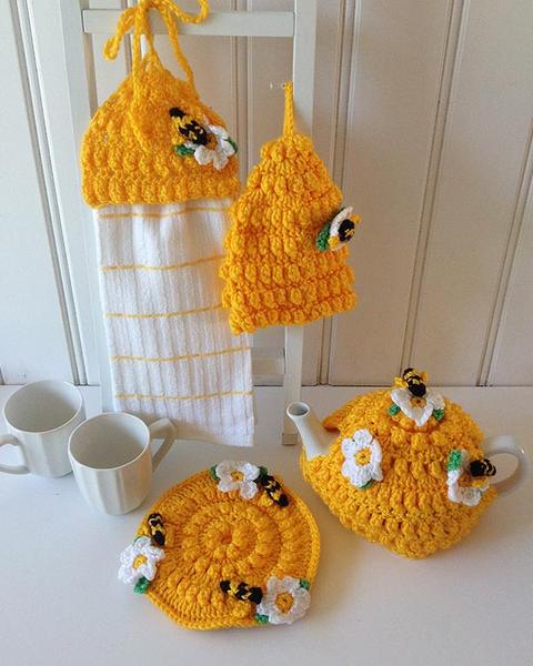 Honey Bee Kitchen Set Crochet Pattern