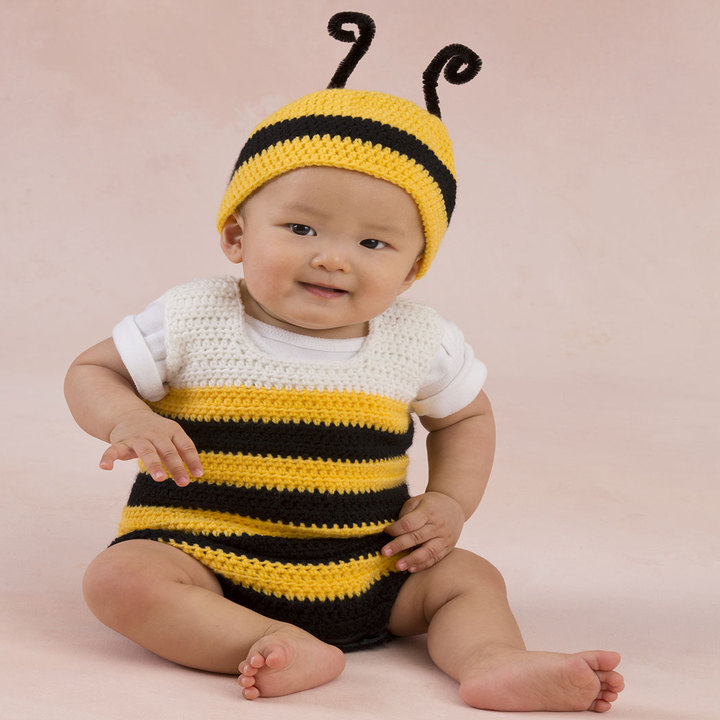 Little Baby Bee Playsuit and Hat Free Crochet Pattern