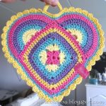 Crochet Heart shaped Pot Holders FREE pattern