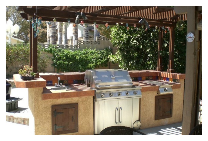 DIY Concrete Cinder Blocks Outdoor Barbecue Kitchen