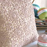 Fresco Lino Pillow FREE Crochet Pattern