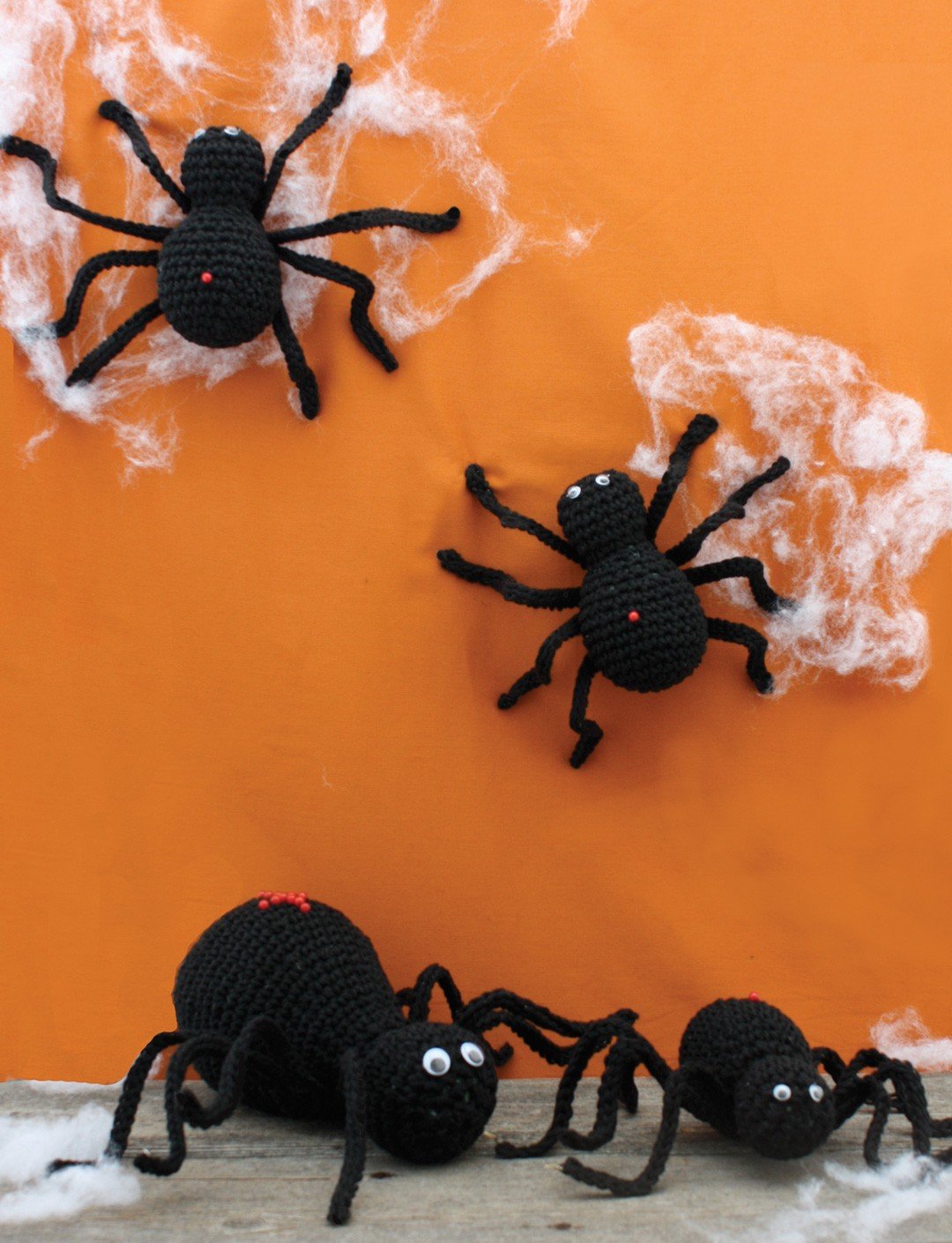 Halloween Spiders Free Crochet Pattern