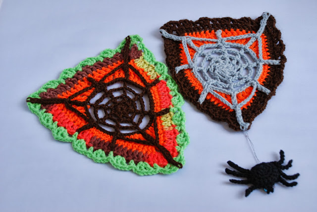 Spider Web Bunting Free Crochet Pattern