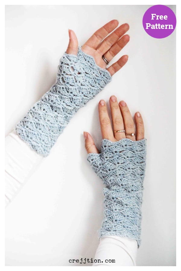 Beautiful Fingerless Gloves Free Crochet Pattern