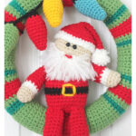 Santa Christmas Wreath Free Crochet Pattern