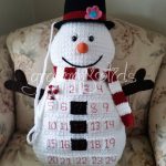 Snowman Countdown Pillow Crochet Pattern