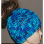 Messy Bun Hat Free Crochet Pattern and Video Tutorial