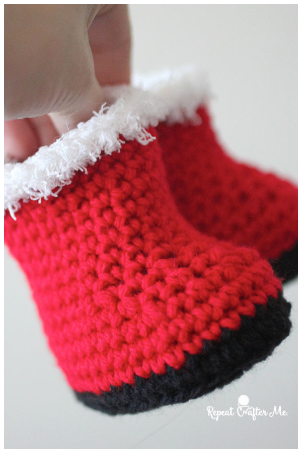 Santa Baby Booties Free Crochet Pattern