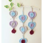 Hearts Wall Hanging Free Crochet Pattern