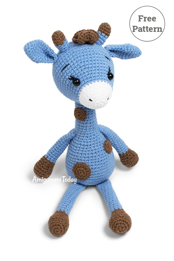 Blue Giraffe Amigurumi Free Crochet Pattern 