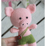 Little Pig Free Crochet Pattern